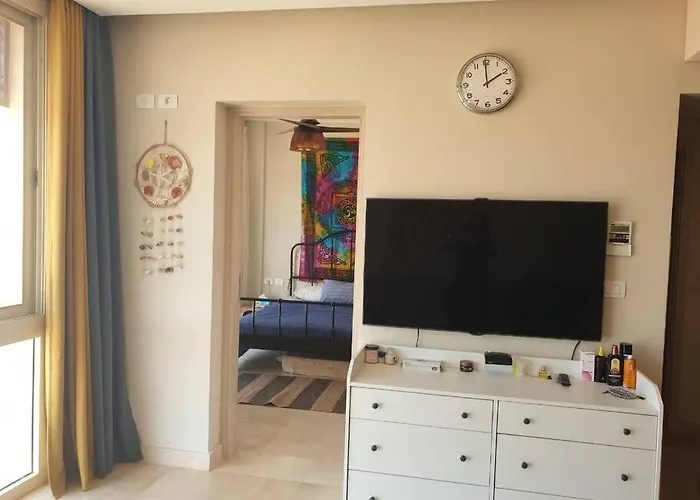 Mangroovy - Divine 1br View